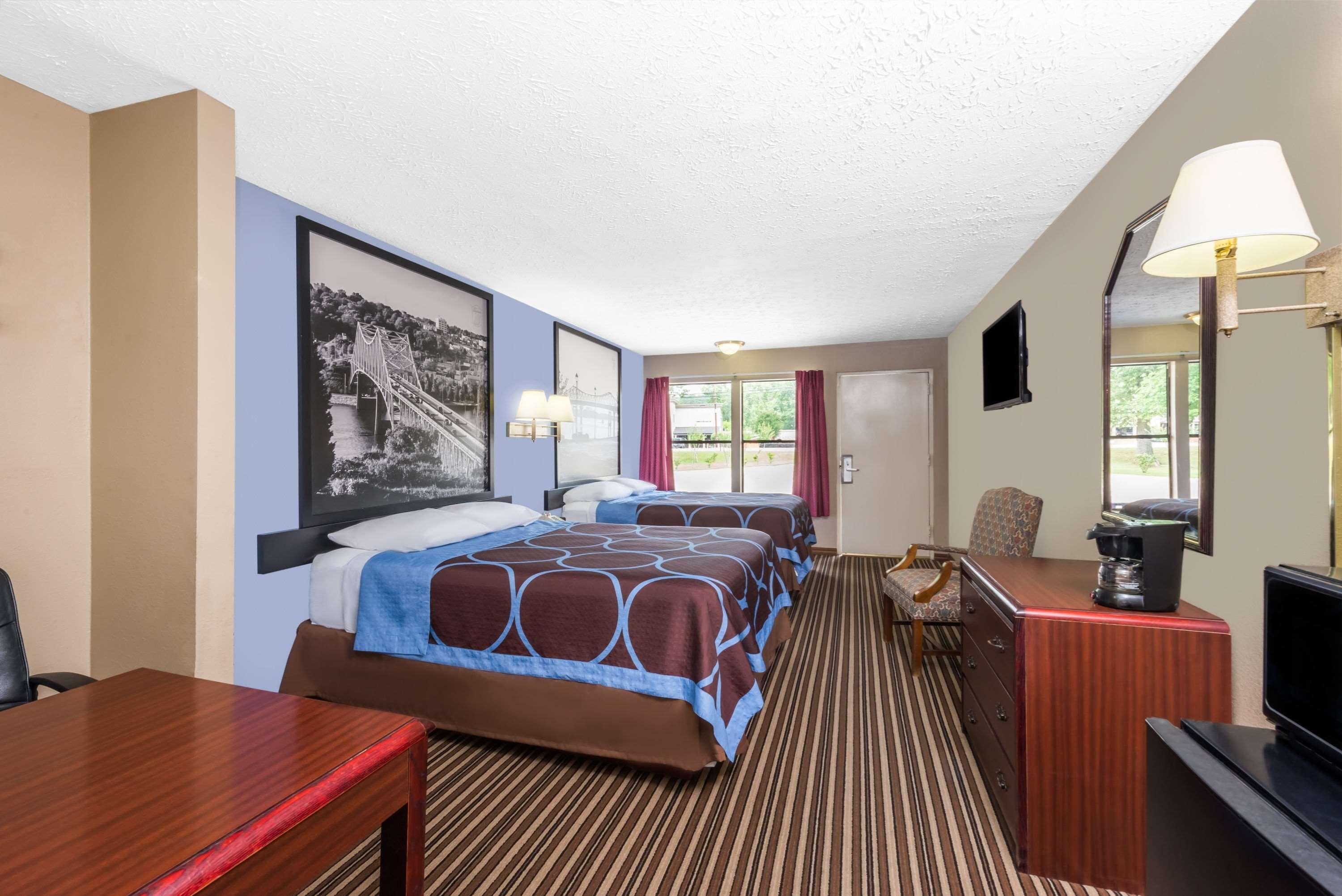 Super 8 by Wyndham Gadsden AL Hotel Eksteriør billede