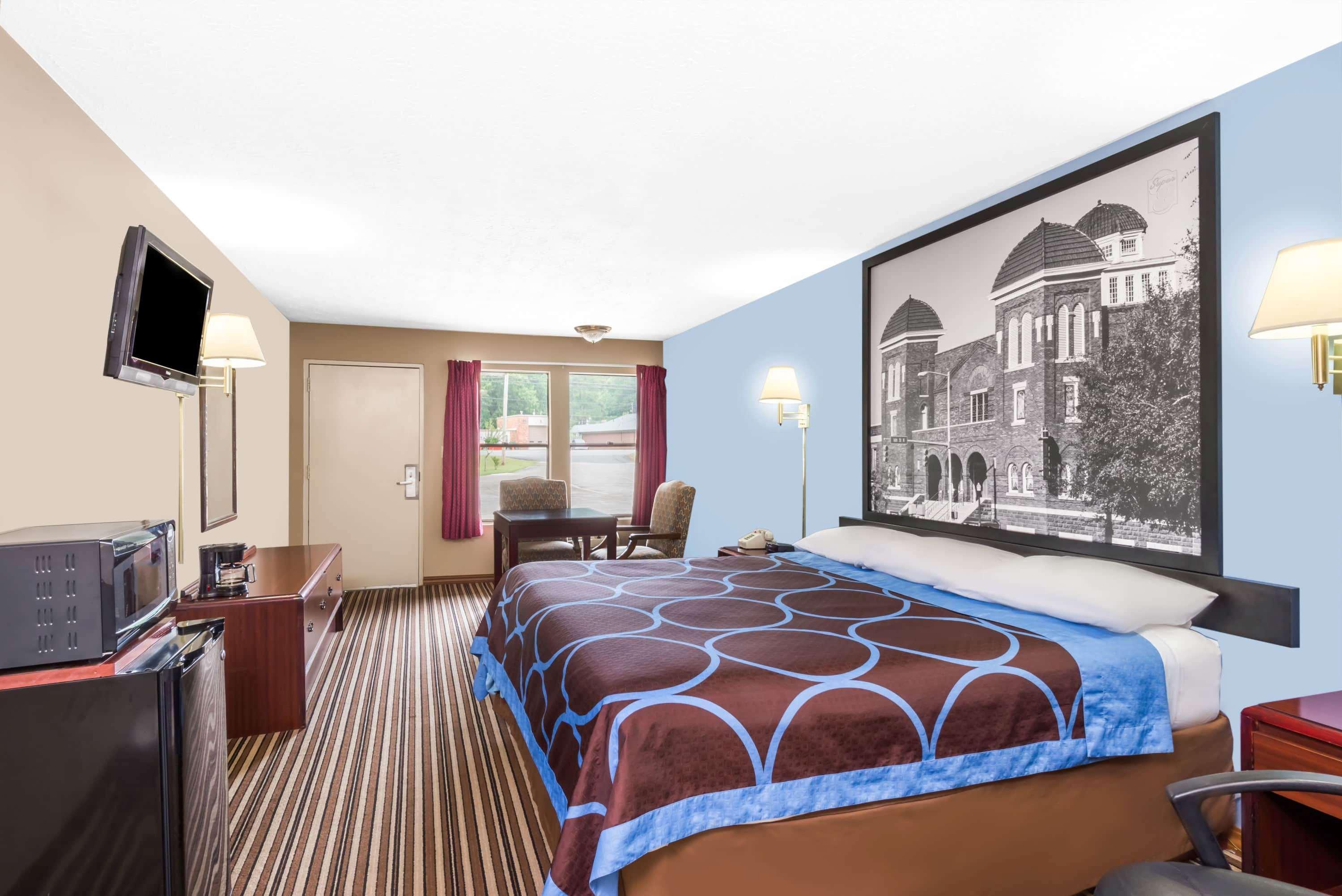 Super 8 by Wyndham Gadsden AL Hotel Eksteriør billede